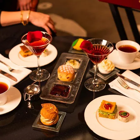 ラッフルズ ホテル イスタンブール