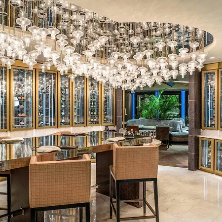 ラッフルズ ホテル 5*