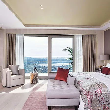 ラッフルズ ホテル イスタンブール