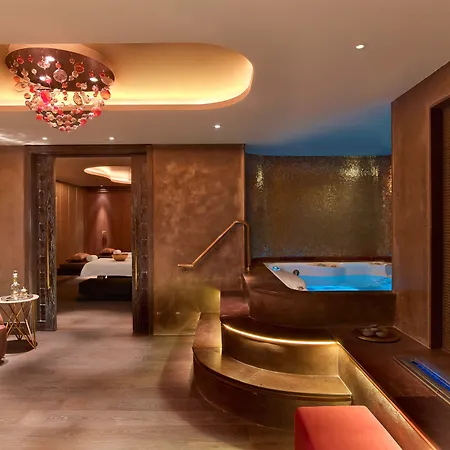 Hotel Raffles