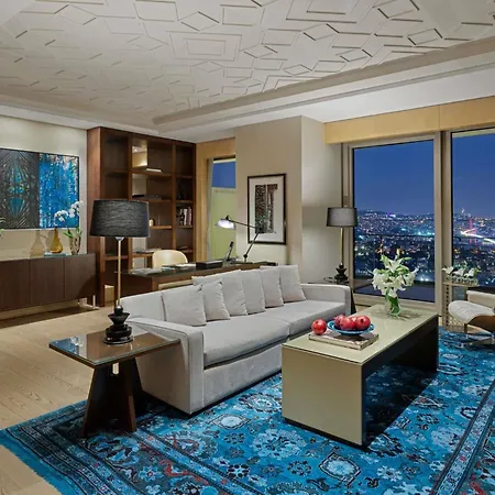 Raffles 5*
